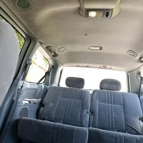 Toyota Sienna 2002