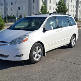 Toyota Sienna 2009