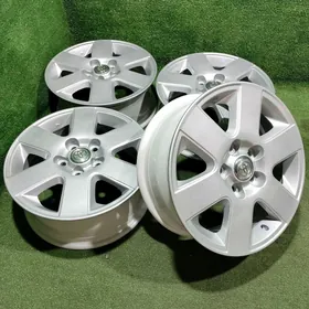TOYOTA DISKA R 16