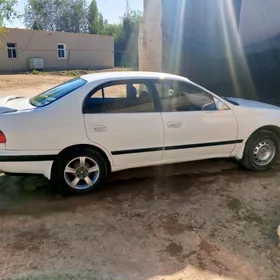 Toyota Corona 1995