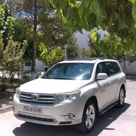 Toyota Highlander 2013