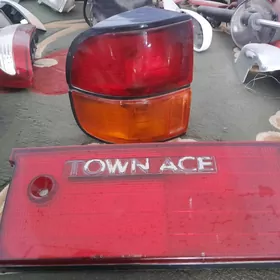 Town Ace buhanka yzky çep