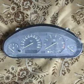 Bmw e36 приборная панель