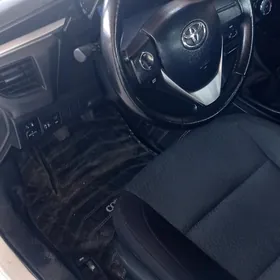 Toyota Corolla 2014