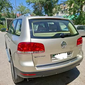 Volkswagen Touareg 2005