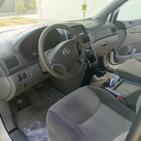 Toyota Sienna 2009