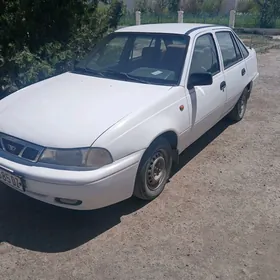 Daewoo Nexia 1998