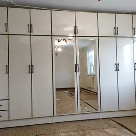  MEBEL  STENKA 