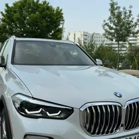BMW X5 2022