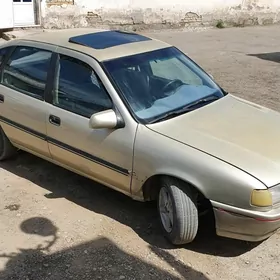 Opel Vectra 1989