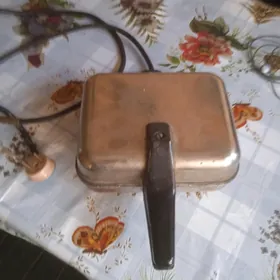 Вафельница СССР