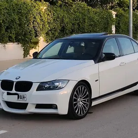 BMW 330 2010
