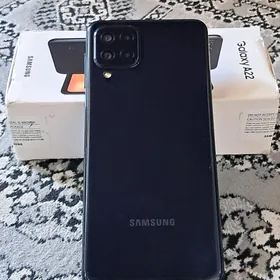 SAMSUNG  A22