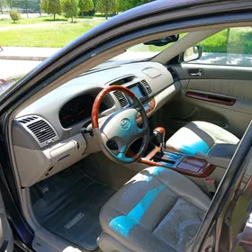 Toyota Camry 2002