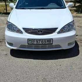Toyota Camry 2005