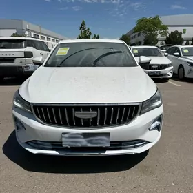 Geely Emgrand 2025
