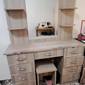 трюмо камод
