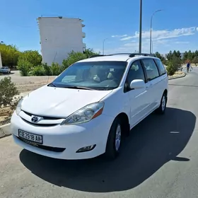 Toyota Sienna 2007