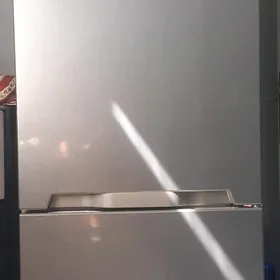 vestel haladinik