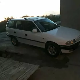Opel Astra 1993
