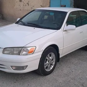 Toyota Camry 1998