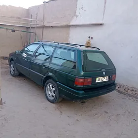 Volkswagen Passat 1993