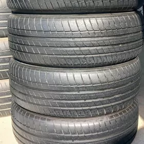 Kapsen 245 55 19 4st