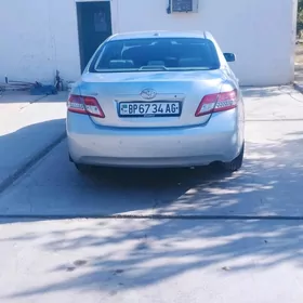 Toyota Camry 2010