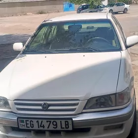 Toyota Corona 1996
