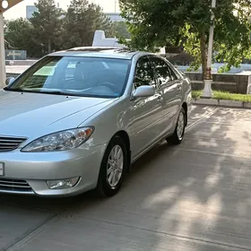Toyota Camry 2003