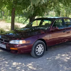 Toyota Camry 1993