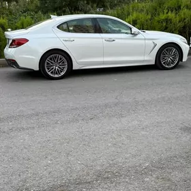 Genesis G70 2020