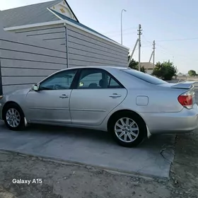 Toyota Camry 2005