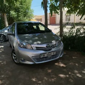 Toyota Yaris 2013