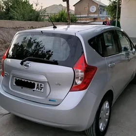 Nissan Versa 2014