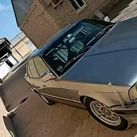 BMW 525 1992