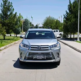 Toyota Highlander 2018