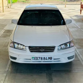 Toyota Camry 1997