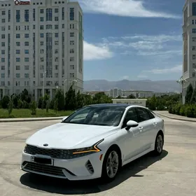 Kia K5 2020