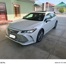 Toyota Avalon 2019