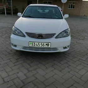 Toyota Camry 2003