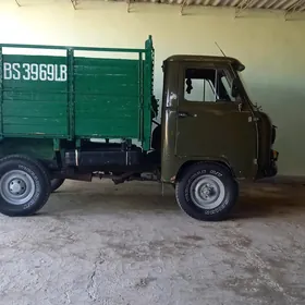 UAZ 2206 1991