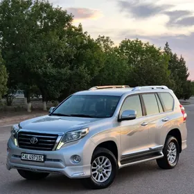 Toyota Land Cruiser Prado 2011