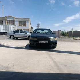 Nissan Cefiro 1994