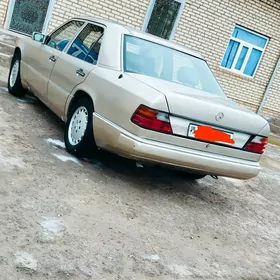 Mercedes-Benz 230E 1991