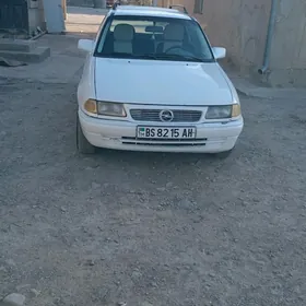 Opel Astra 1993