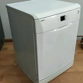Posudamoyka BEKO