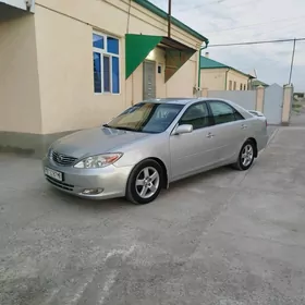 Toyota Camry 2003