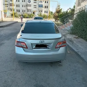 Toyota Camry 2010