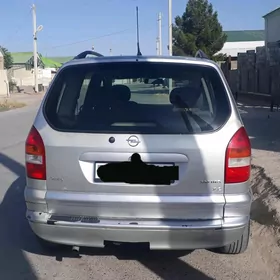 Opel Zafira 2002